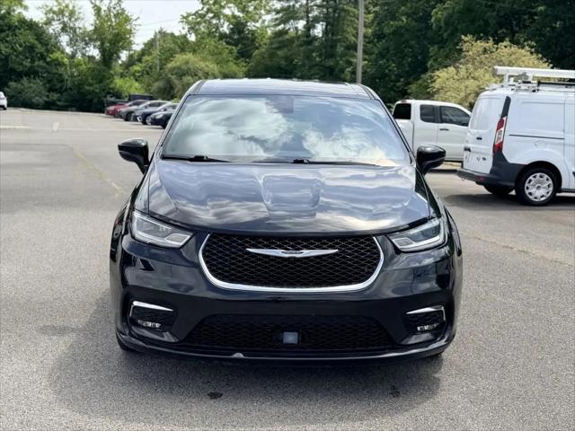 2023 Chrysler Pacifica Touring