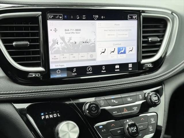2023 Chrysler Pacifica Touring
