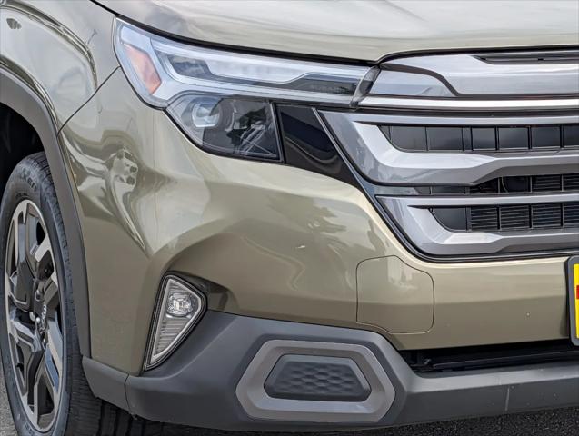 2025 Subaru Forester Limited Hybrid