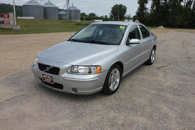 2006 Volvo S60 2.5T for sale in La Crescent, MN