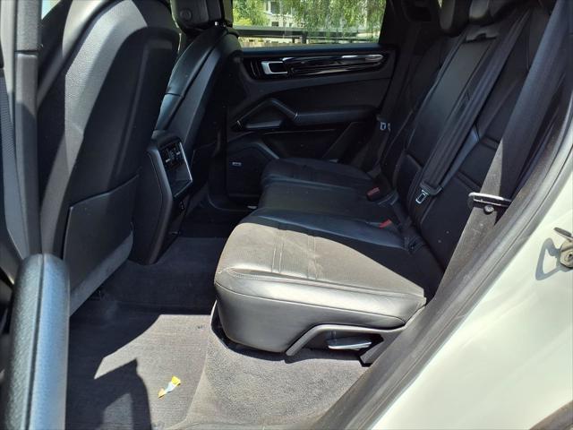 2020 Porsche Cayenne Base