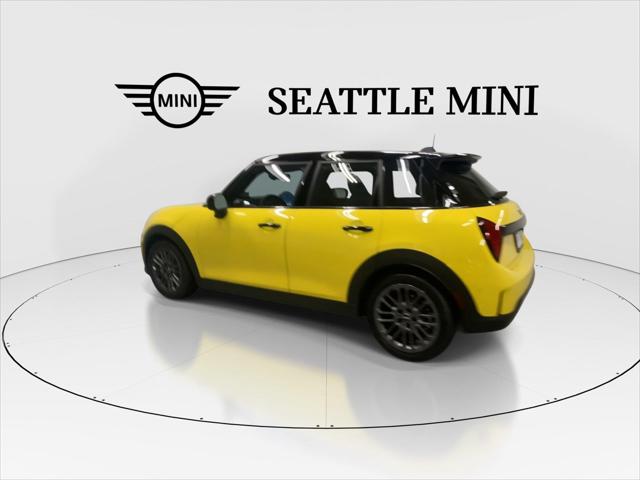 2027 MINI Cooper Hardtop Cooper S