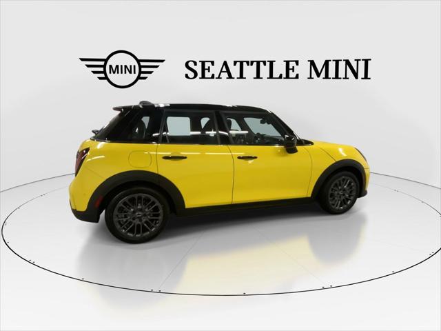 2027 MINI Cooper Hardtop Cooper S