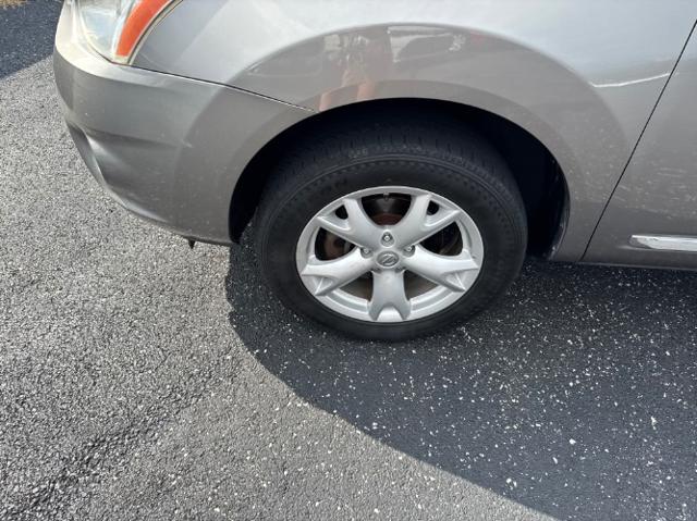 2011 Nissan Rogue SV