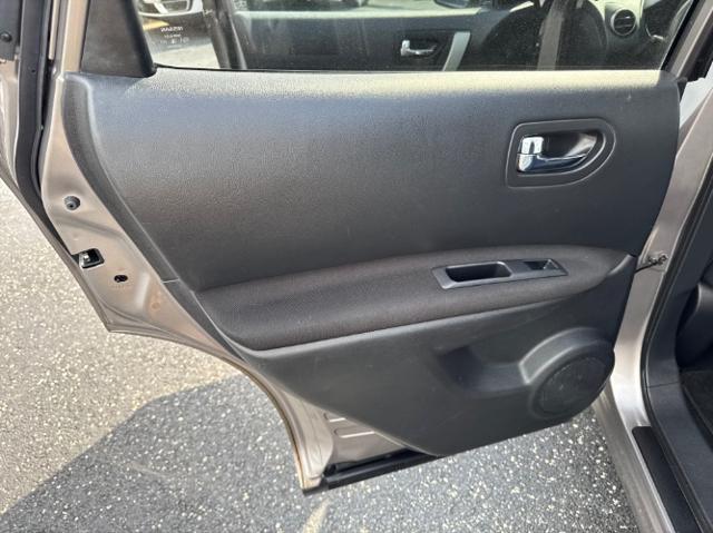 2011 Nissan Rogue SV