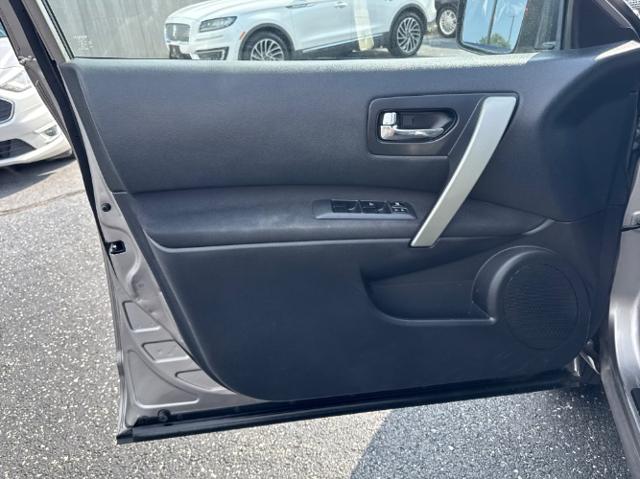 2011 Nissan Rogue SV