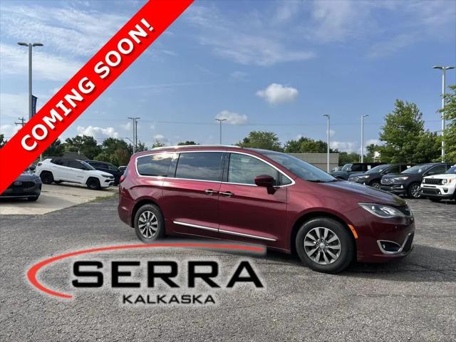 2019 Chrysler Pacifica Touring L Plus for sale in Kalkaska, MI
