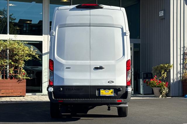 2027 Ford Transit Cargo Van HR Cargo RWD