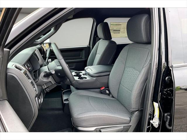 2026 Ram 3500 Tradesman Crew Cab 4x4 8' Box