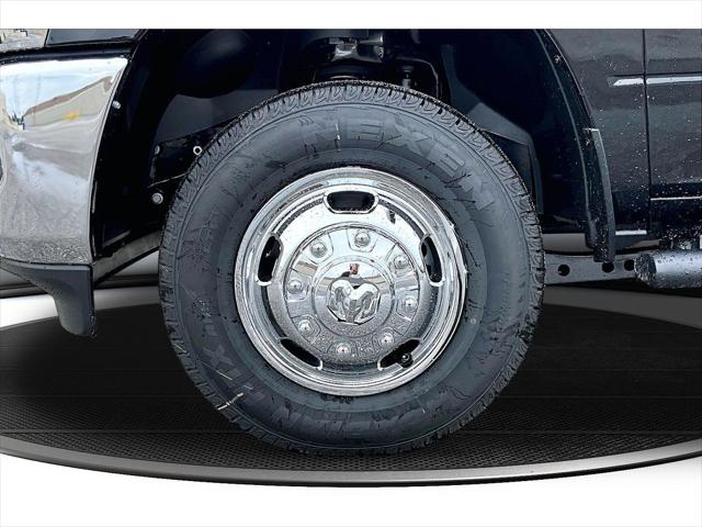 2026 Ram 3500 Tradesman Crew Cab 4x4 8' Box