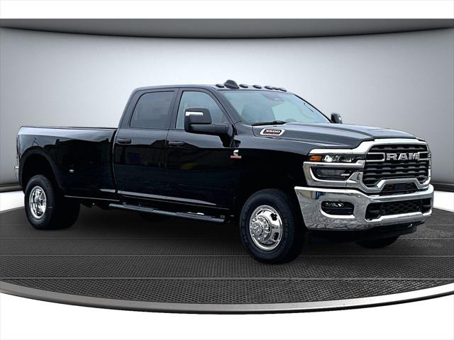 2026 Ram 3500 Tradesman Crew Cab 4x4 8' Box