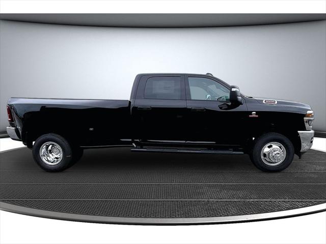 2026 Ram 3500 Tradesman Crew Cab 4x4 8' Box