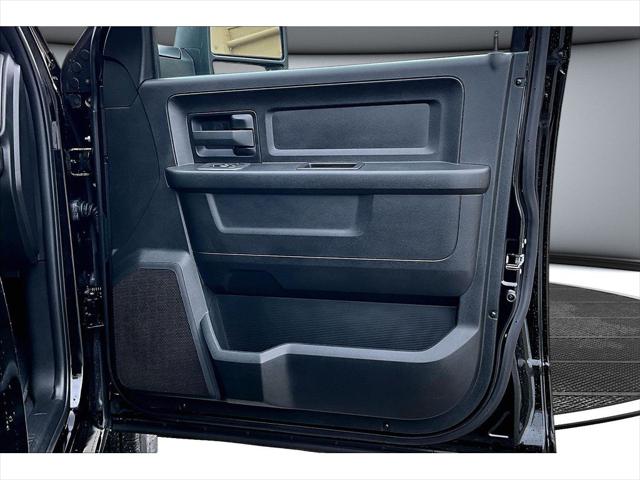 2026 Ram 3500 Tradesman Crew Cab 4x4 8' Box