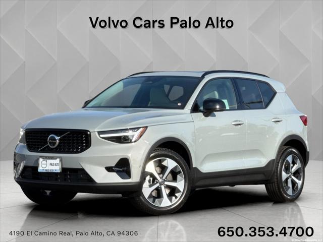 2026 Volvo XC40 Plus, B5 AWD Gas (mild hybrid), Dark for sale in Palo Alto, CA