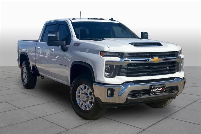 Used 2024 Chevrolet Silverado 2500HD 4WD Crew Cab Standard Bed LT For Sale in Lubbock, TX