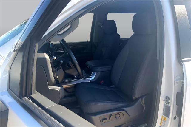Used 2024 Chevrolet Silverado 2500HD 4WD Crew Cab Standard Bed LT For Sale in Lubbock, TX