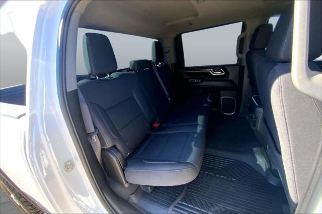 Used 2024 Chevrolet Silverado 2500HD 4WD Crew Cab Standard Bed LT For Sale in Lubbock, TX