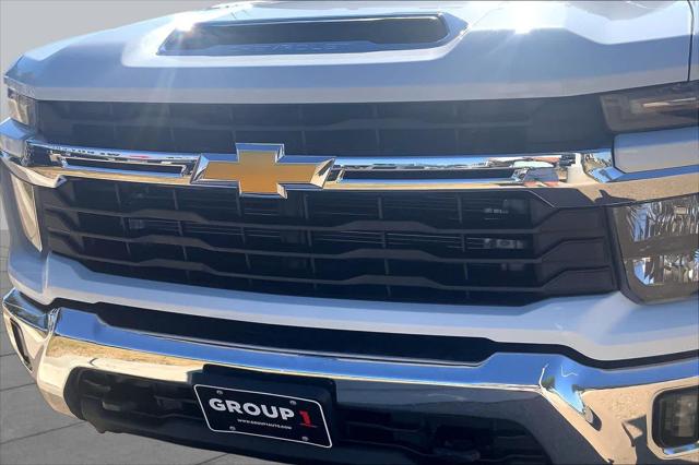 Used 2024 Chevrolet Silverado 2500HD 4WD Crew Cab Standard Bed LT For Sale in Lubbock, TX