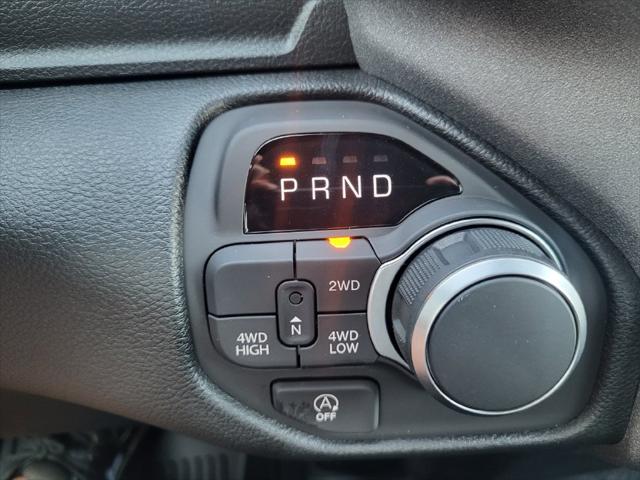 2026 Ram 1500 Tradesman Crew Cab 4x4 57 Box