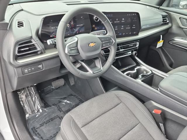 2027 Chevrolet Traverse FWD LT
