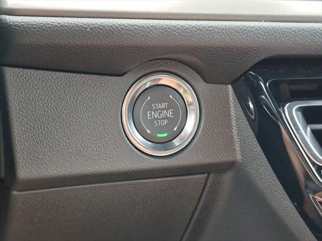 2027 Chevrolet Traverse FWD LT