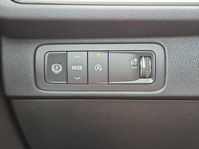 2027 Chevrolet Traverse FWD LT