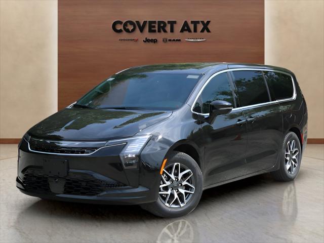 2027 Chrysler Pacifica Limited for sale in Austin, TX