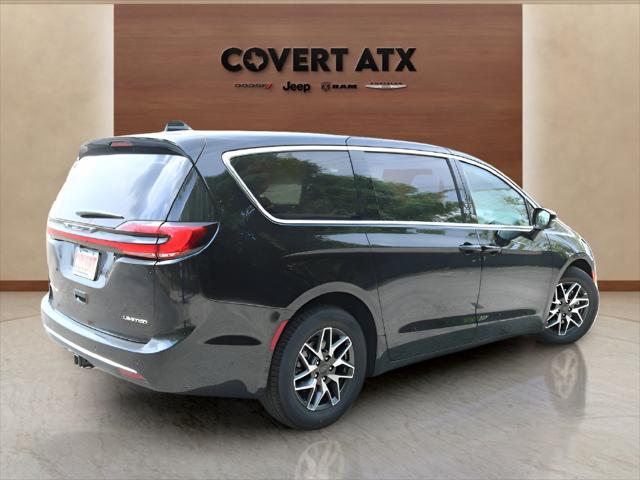 2027 Chrysler Pacifica Limited