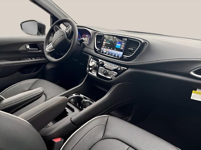 2027 Chrysler Pacifica Limited