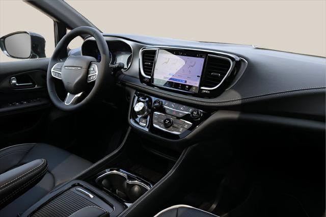 2027 Chrysler Pacifica Limited