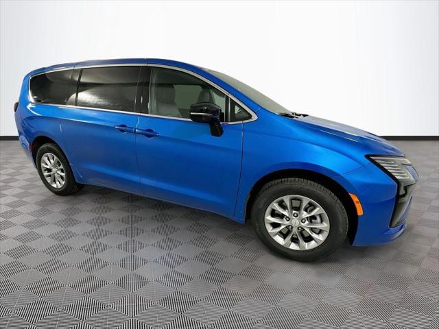 2027 Chrysler Pacifica PACIFICA SELECT AWD 2027 Chrysler Pacifica PACIFICA SELECT AWD