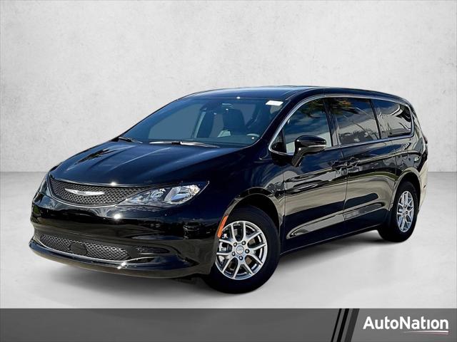 2027 Chrysler Pacifica LX for sale in Pembroke Pines, FL