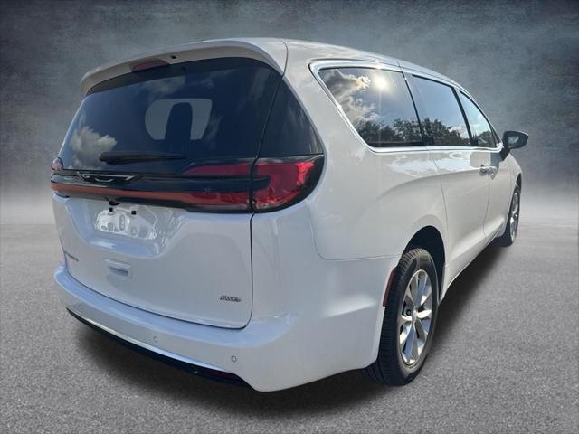 2027 Chrysler Pacifica PACIFICA SELECT AWD 2027 Chrysler Pacifica PACIFICA SELECT AWD