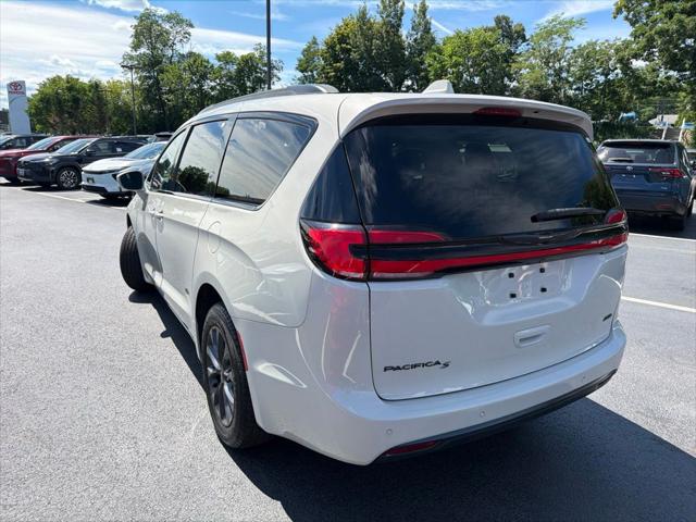 2021 Chrysler Pacifica Touring L AWD