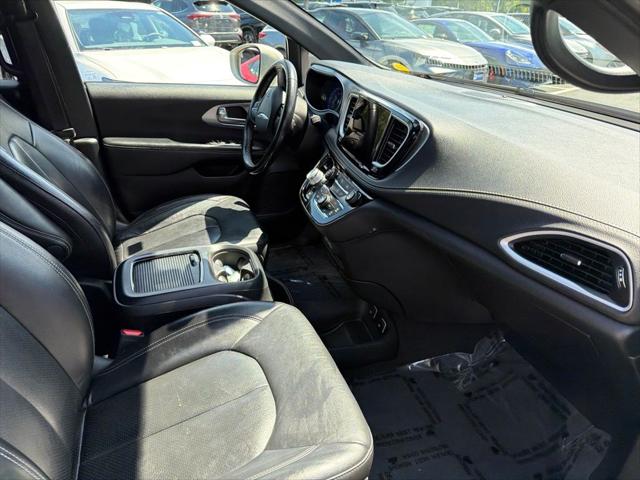 2021 Chrysler Pacifica Touring L AWD