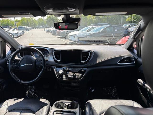 2021 Chrysler Pacifica Touring L AWD