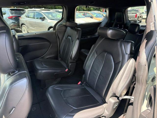 2021 Chrysler Pacifica Touring L AWD