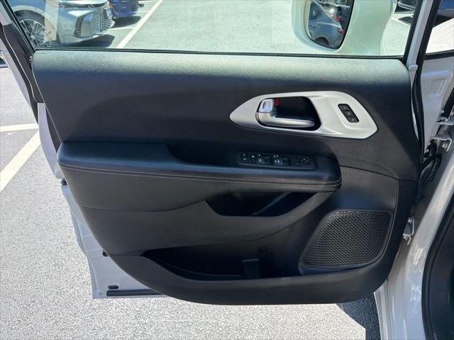 2021 Chrysler Pacifica Touring L AWD