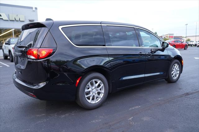 2027 Chrysler Pacifica PACIFICA LX 2027 Chrysler Pacifica PACIFICA LX