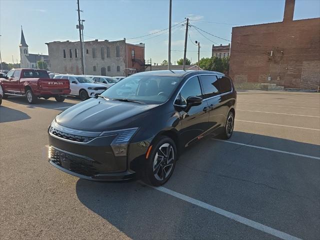 2027 Chrysler Pacifica PACIFICA LIMITED AWD