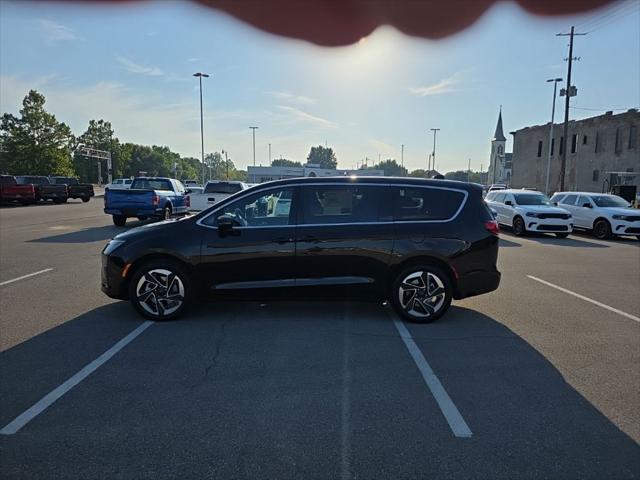 2027 Chrysler Pacifica PACIFICA LIMITED AWD