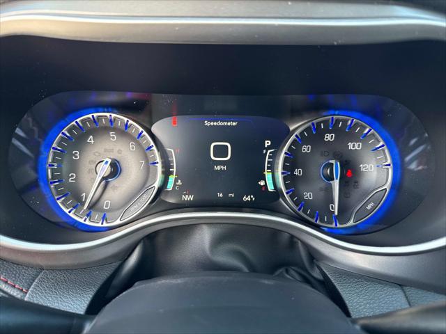 2027 Chrysler Pacifica Select AWD