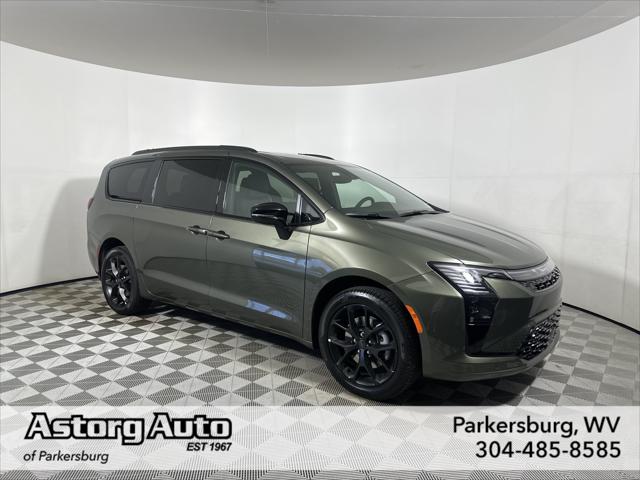 2027 Chrysler Pacifica PACIFICA LIMITED AWD