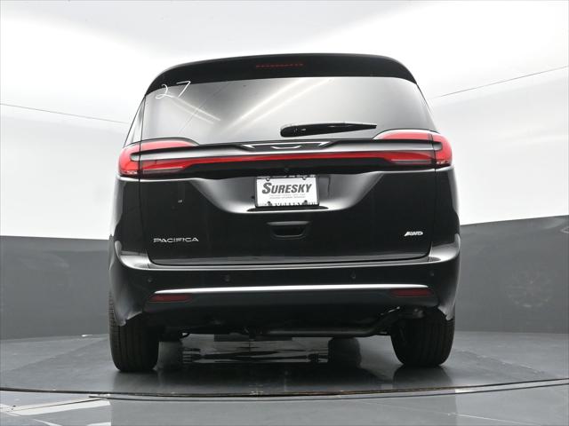 2027 Chrysler Pacifica Select AWD