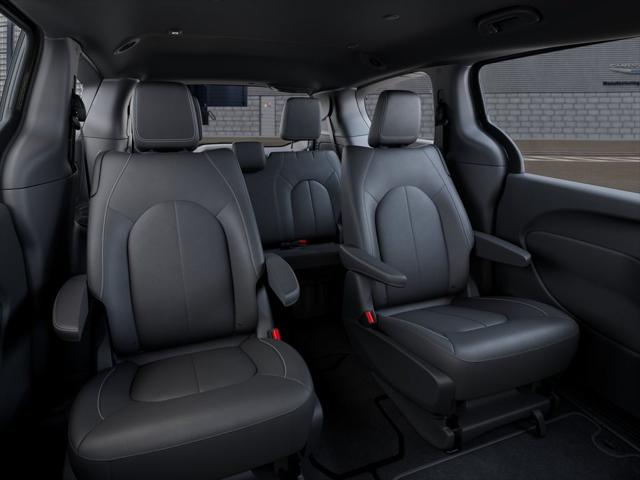 2027 Chrysler Pacifica Select AWD