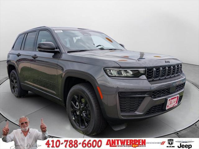 2026 Jeep Grand Cherokee GRAND CHEROKEE LAREDO ALTITUDE 4X4 2026 Jeep Grand Cherokee GRAND CHEROKEE LAREDO ALTITUDE 4X4