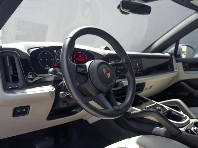 2025 Porsche Cayenne Cayenne