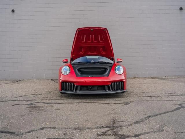 2025 Porsche 911 Carrera 4 GTS