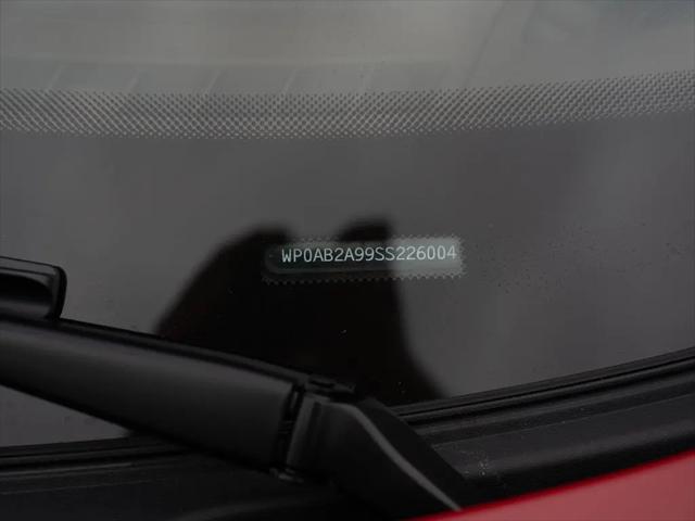 2025 Porsche 911 Carrera 4 GTS