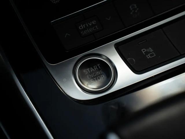 2023 Audi Q7 Premium Plus 45 TFSI quattro Tiptronic
